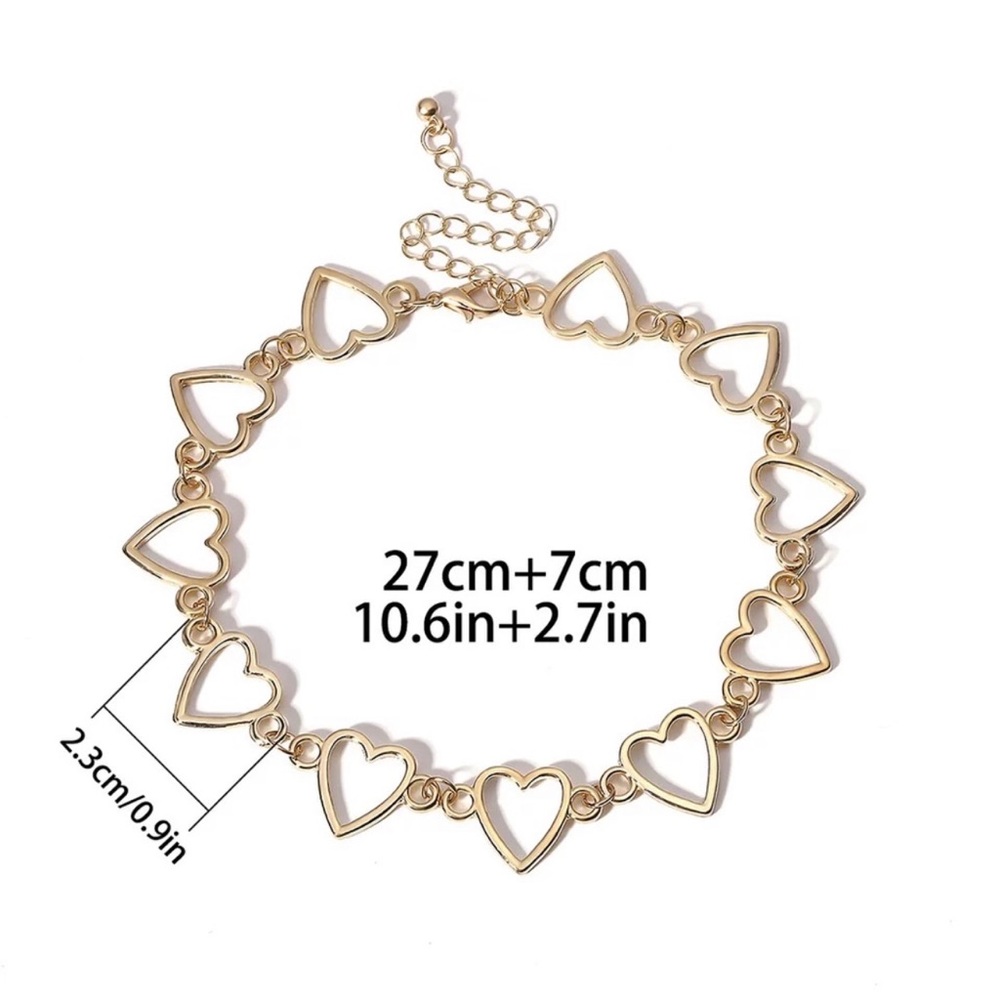 3/$30 💛 All around Heart Choker - Picture 12 of 12